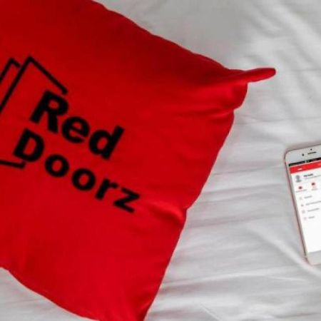 Reddoorz @ Wiyung 3 Otel Surabaya Dış mekan fotoğraf
