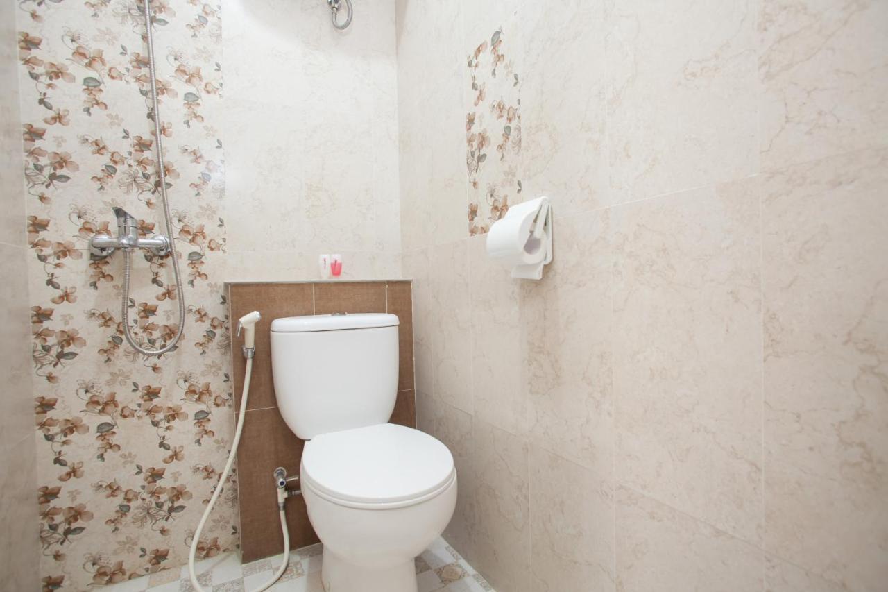 Reddoorz @ Wiyung 3 Otel Surabaya Dış mekan fotoğraf